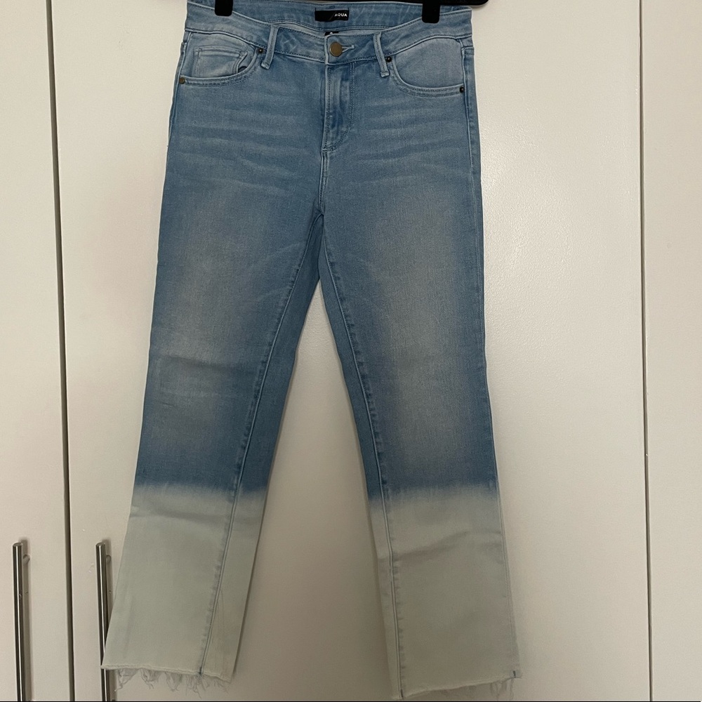 Bloomingdale’s AQUA two toned jeans size 27